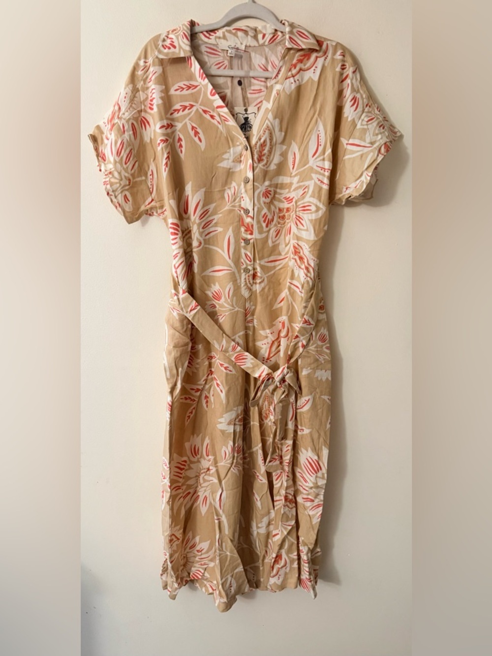 Easel NWT Cropped Wide Leg Jumpsuit, Tan with Pink & White Floral Print, size S